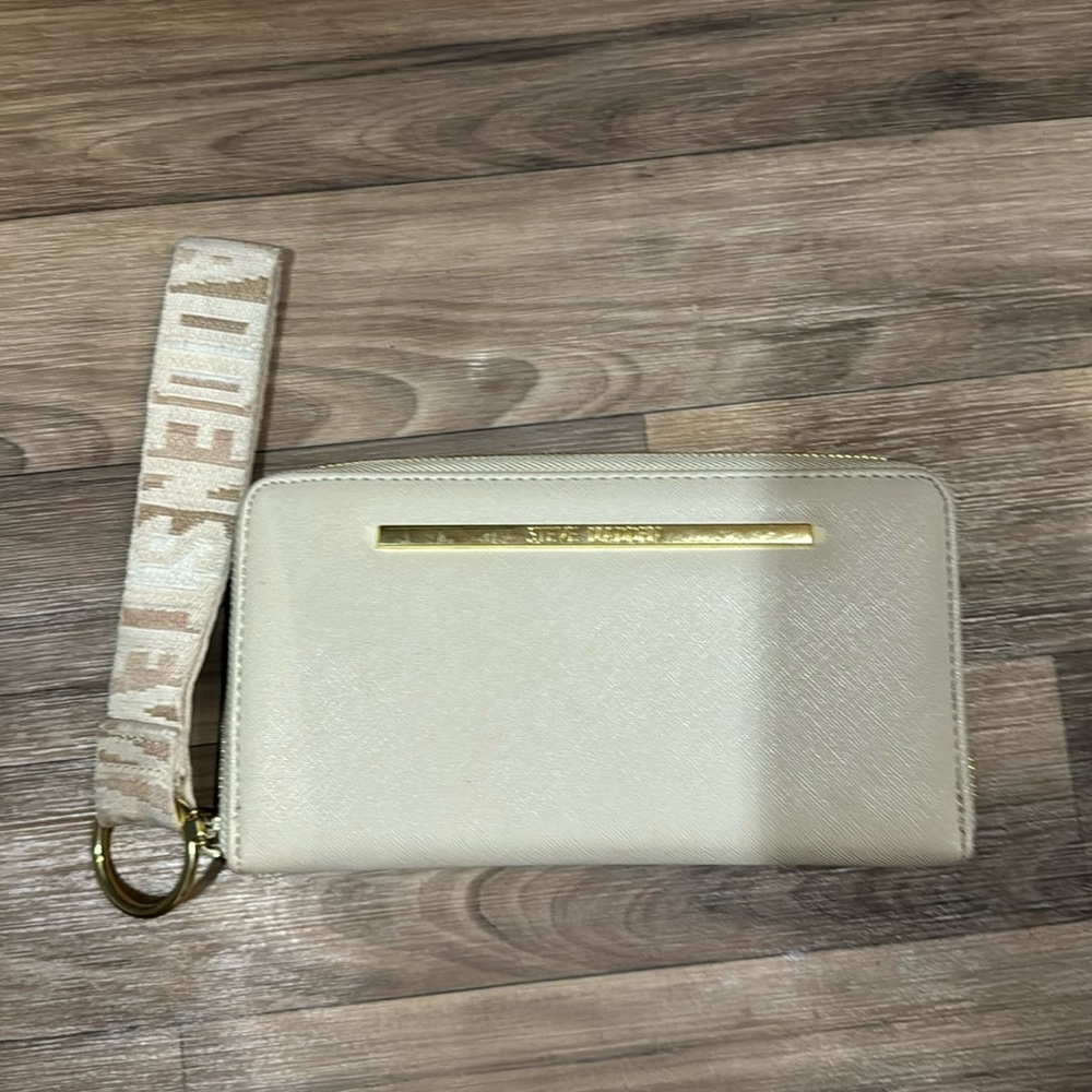 Steve Madden purse